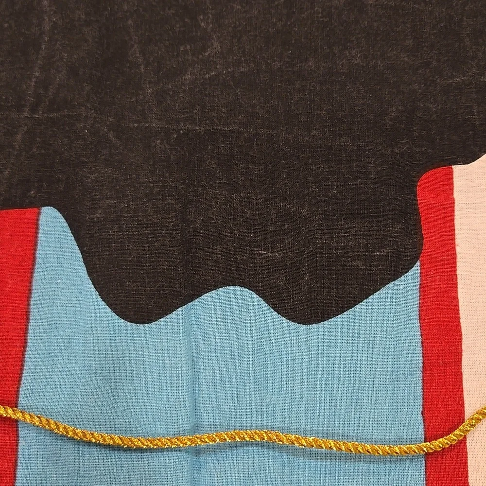 PIER 1 IMPORTS CHRISTMAS NUTCRACKER APRON.